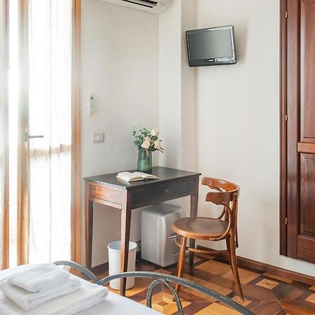 Hotel Welcomely - Bed And Dream Alguer Exterior foto